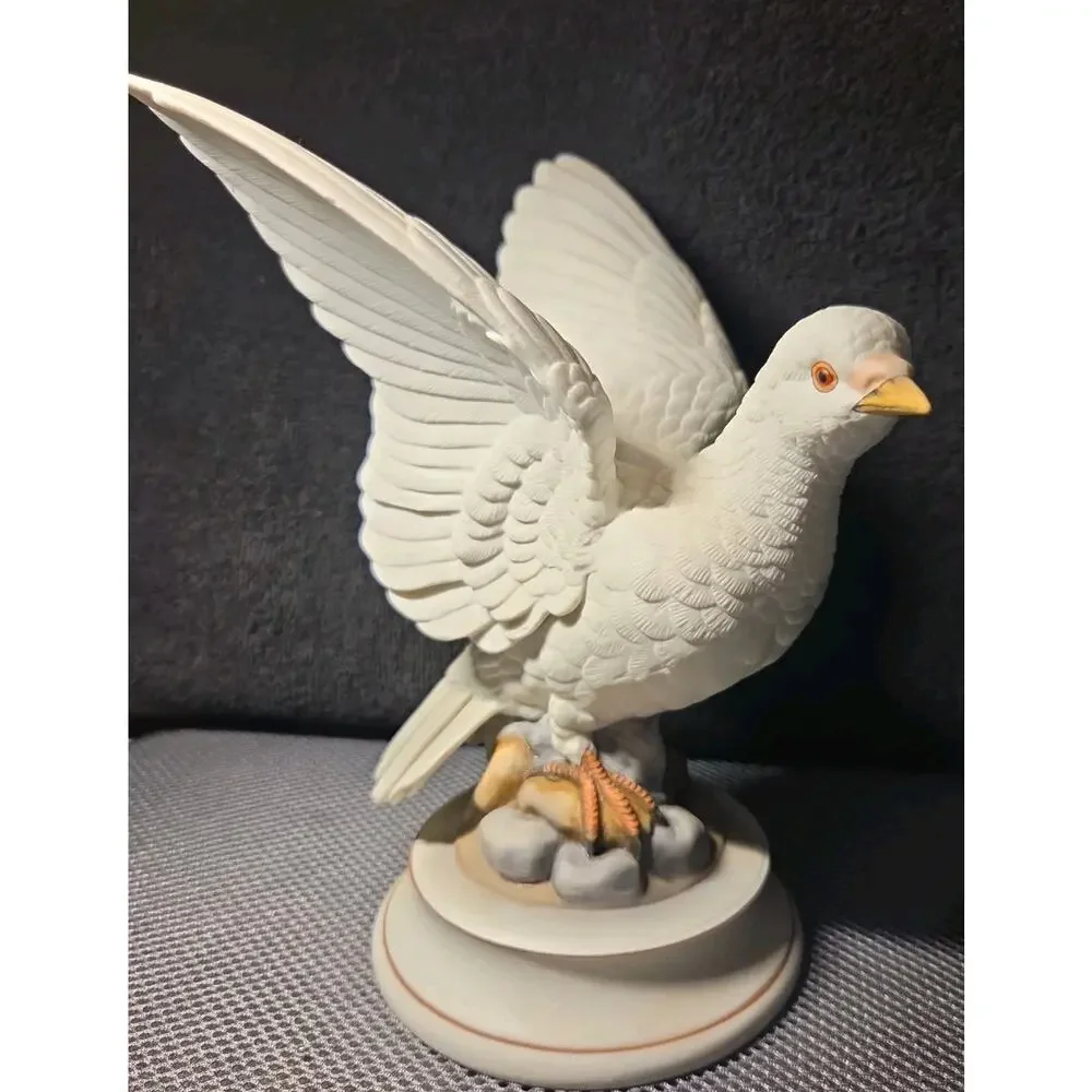 Andrea by Sadek porcelain white dove figurine 8.5 In